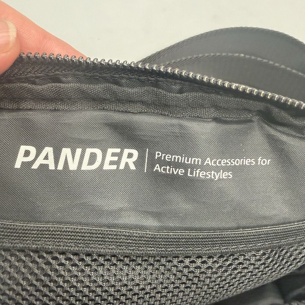 Pander Everywhere Belt Bag Black Nylon Fanny Pack Crossbody 8x5x2" EUC - Picture 8 of 16